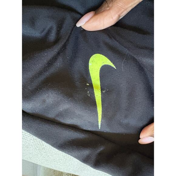 Nike Boys Grey & Black Tracksuit Set Size 4T | Neon Green Zip & Logo - Picture 6 of 6